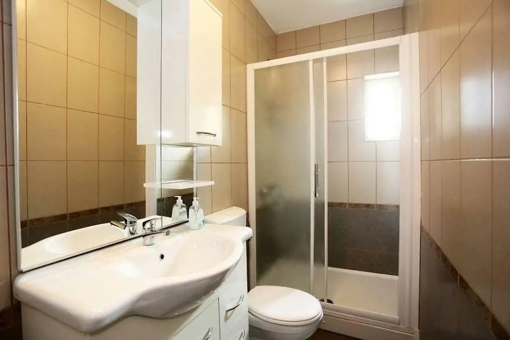 Apartmani Lili Sukošan