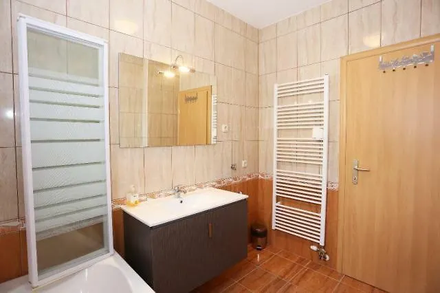 Apartmani Lili Sukošan Chorwacja
